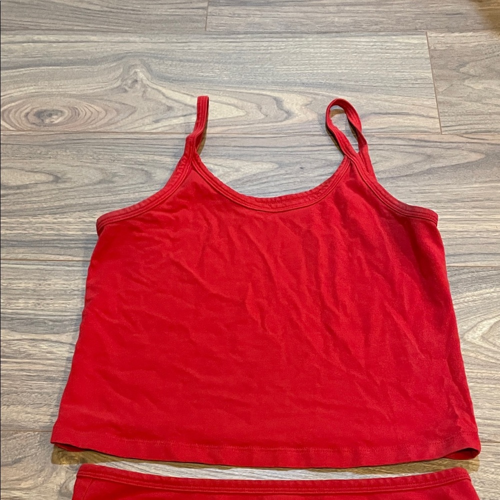 ARQ red tank and high rise bottoms L